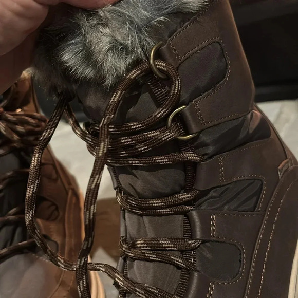 APRES By Lamo faux fur lining/insole,TPR outsole,zipper,lace up snow/Winter boot - Picture 9 of 14
